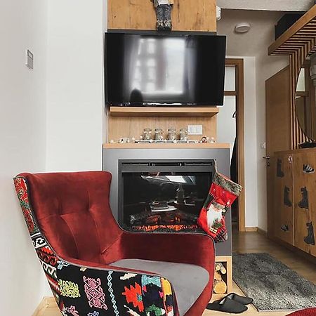 Wolf Apartments 亚霍里纳 外观 照片
